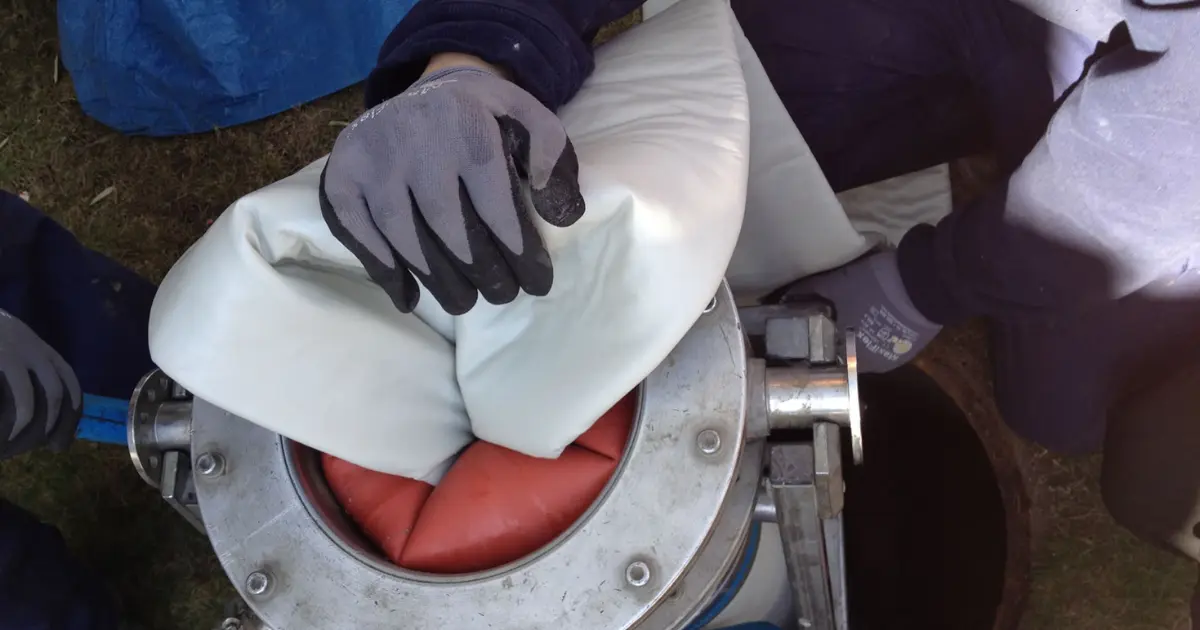 Rehabilitación de tuberías de saneamiento mediante inserción de MangaFlex
