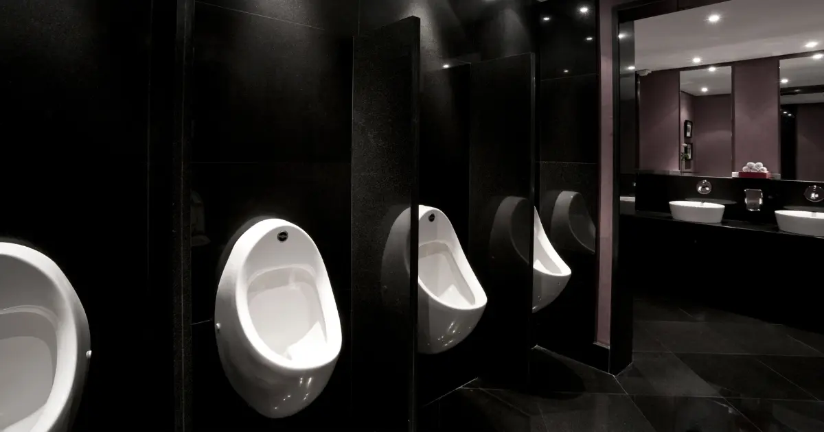 Servicio de localización de fugas en desagües de baños en empresas
