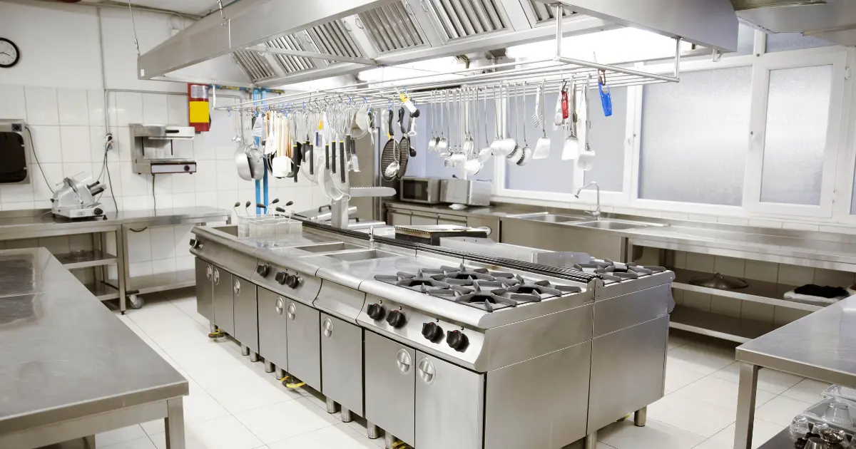 Servicio de localización de fugas en desagües de cocinas en empresas